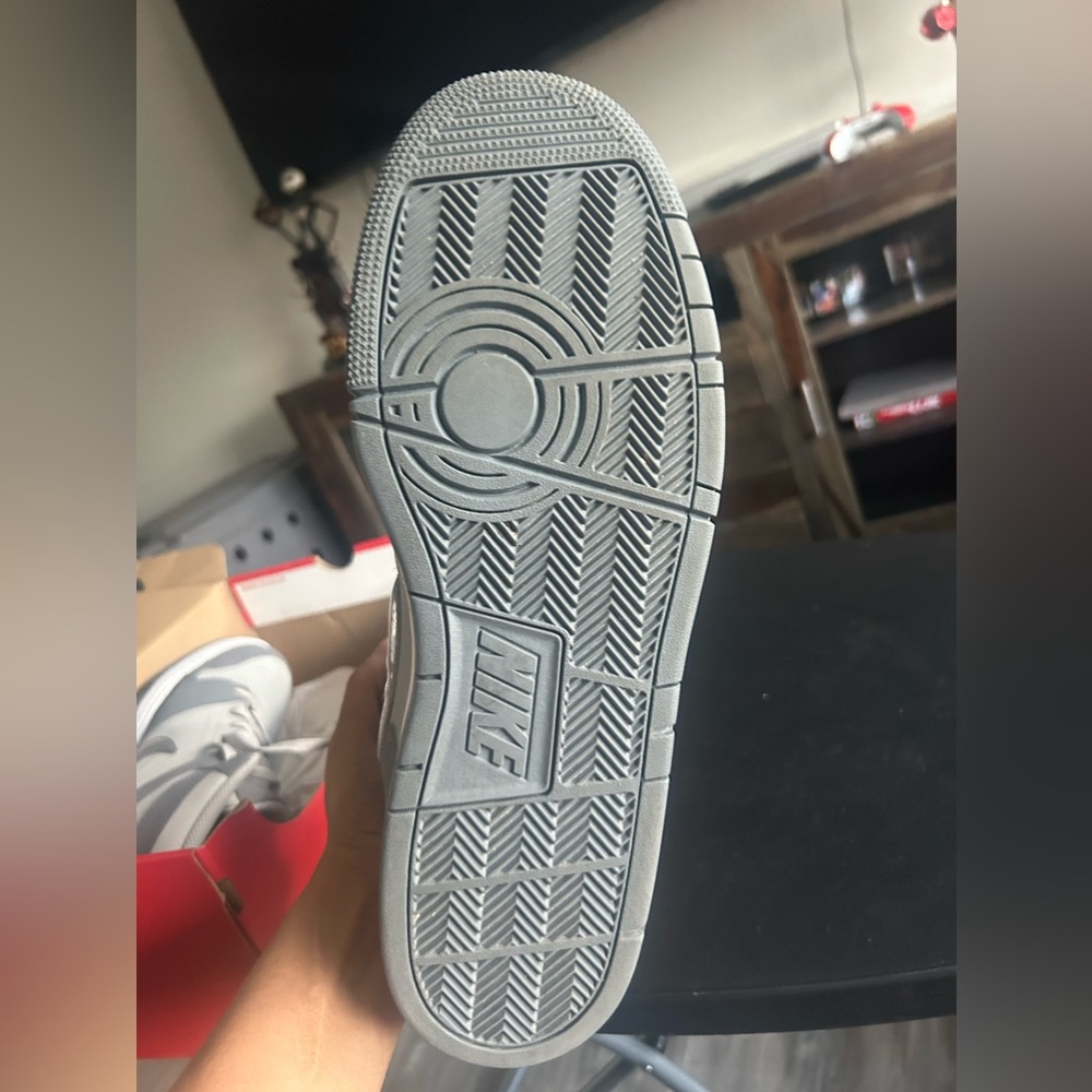 Nike Prestige 4 11.5 no box